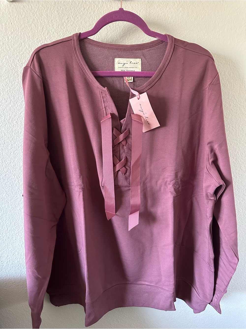 Evy’s Tree The Serena Sweatshirt 2X NWT Crushed Berry Lace-Up Front